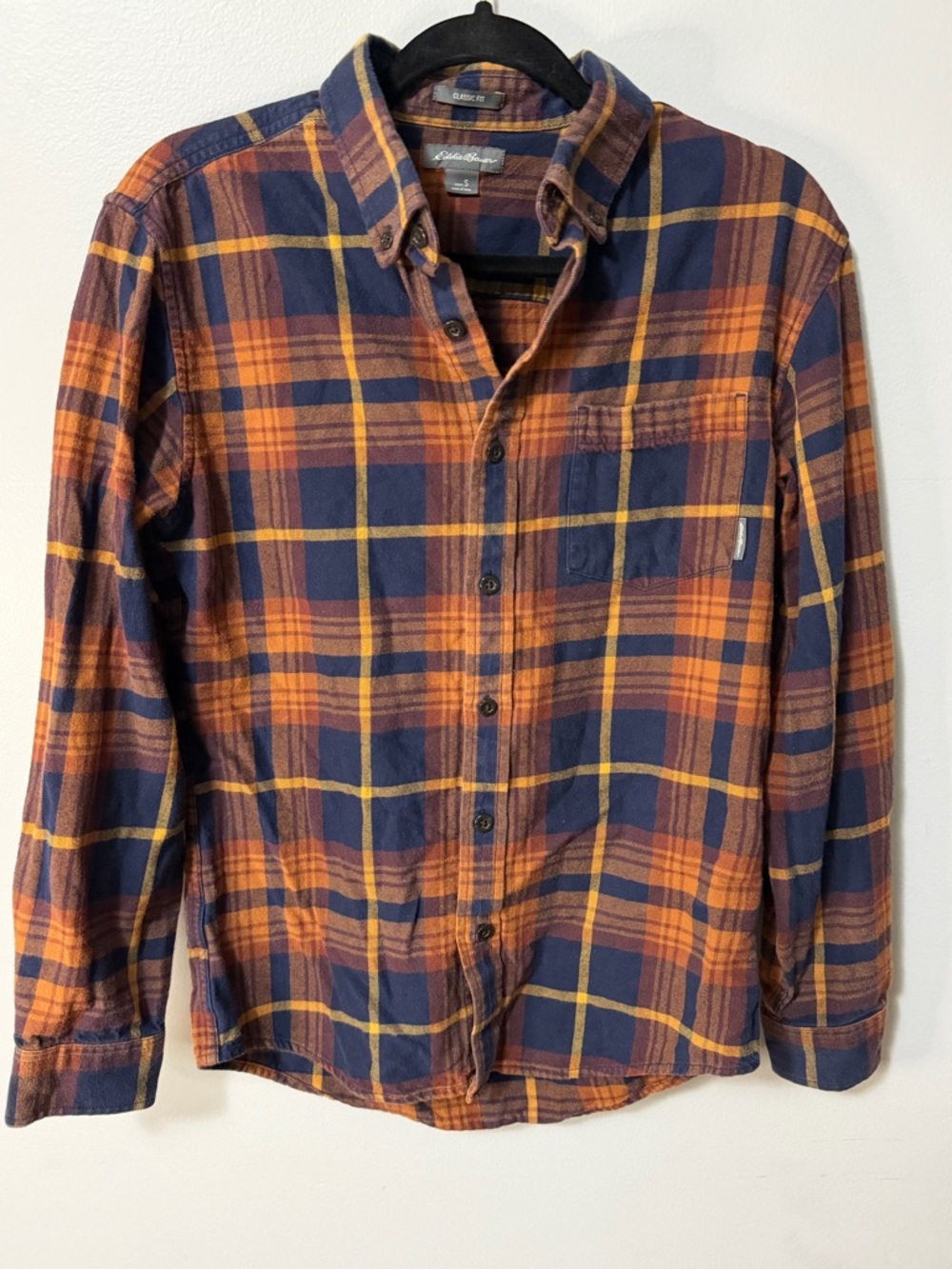 Eddie Bauer Men’s Flannel Shirt Small Classic Fit Plaid Orange Blue Button Down